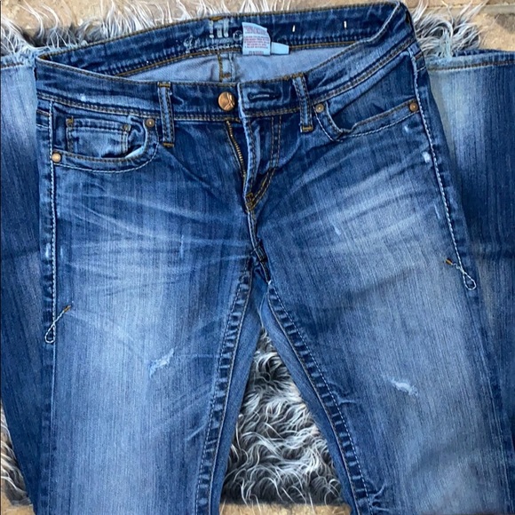 !it jeans, cutest wash boot cut - Picture 1 of 3